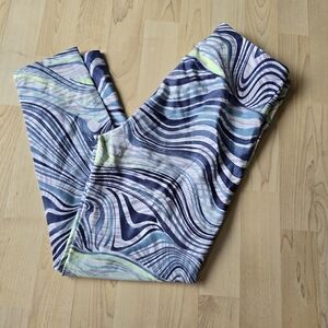 Calvin Klien 7/8 High Waisted Leggingd Size Medium